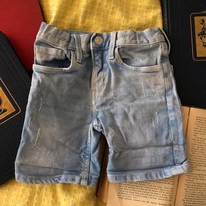 H&M Boy’s Blue Jean Shorts sz 2-3 ☀️😎✌🏻
